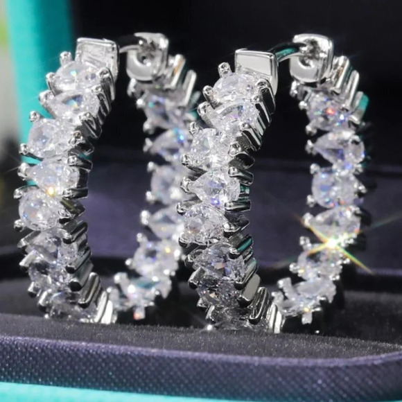 "New Fashion Oversize Circle Dainty Round Hoop Earring, GPMB1743 - Picture 1 of 2